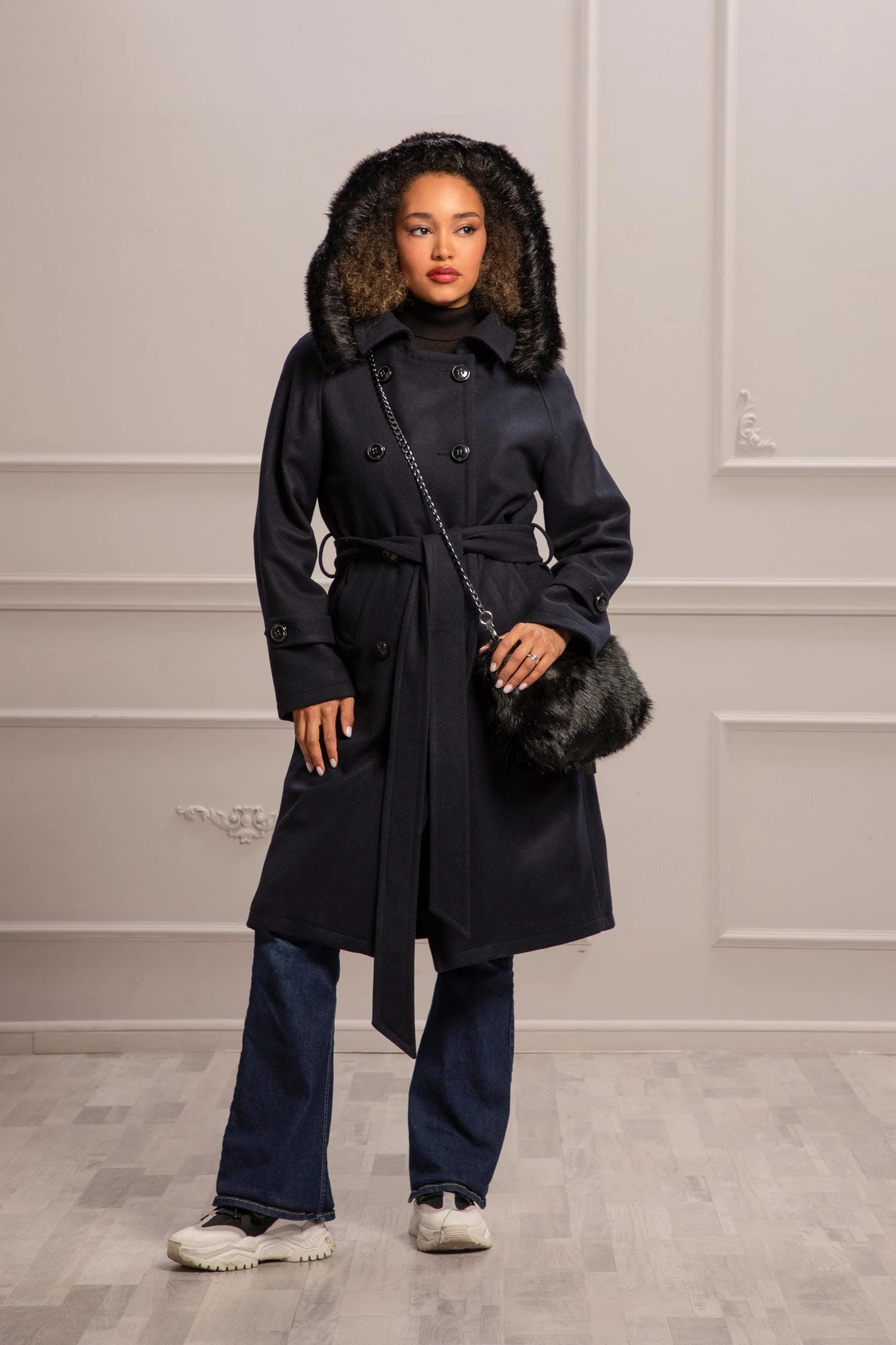 BACK PLEAT OVERCOAT