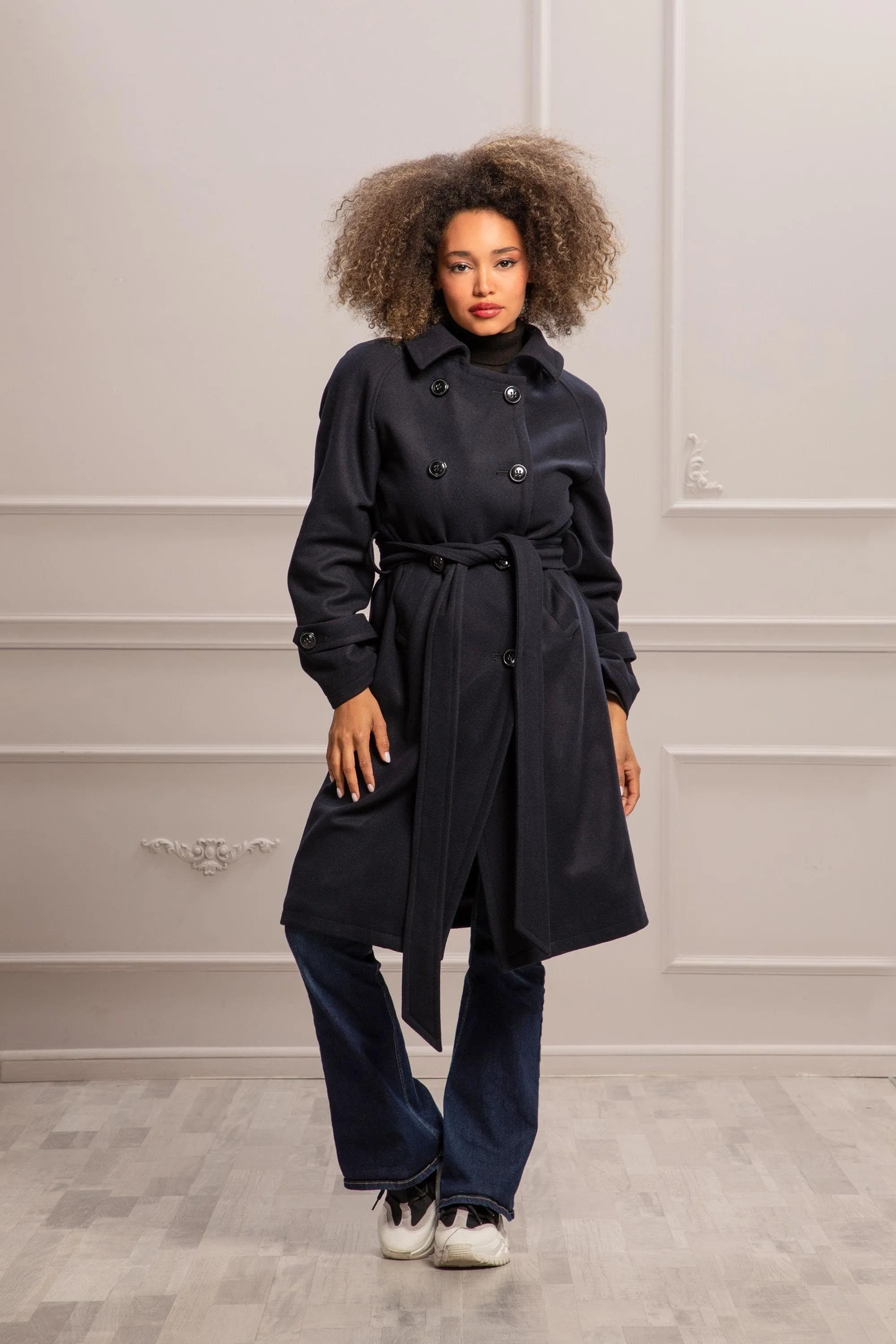 BACK PLEAT OVERCOAT