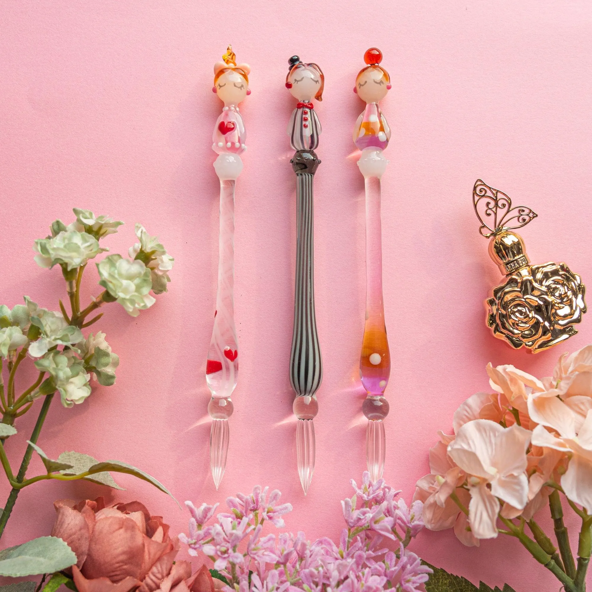 Fashionable Lady Lovery-Chan Glass Dip Pen | Heart Pattern