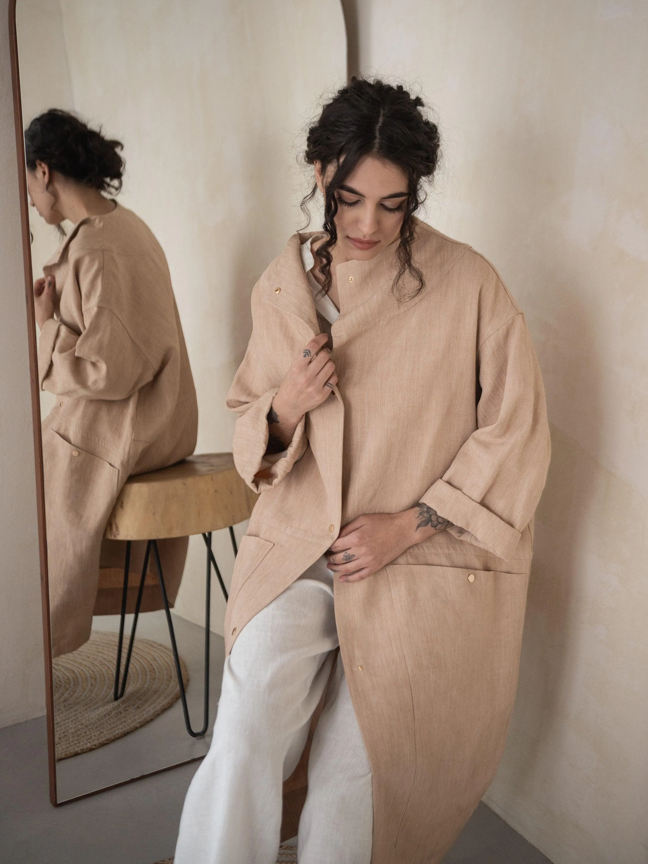 Fylla Wide Coat With Stand-Up Collar