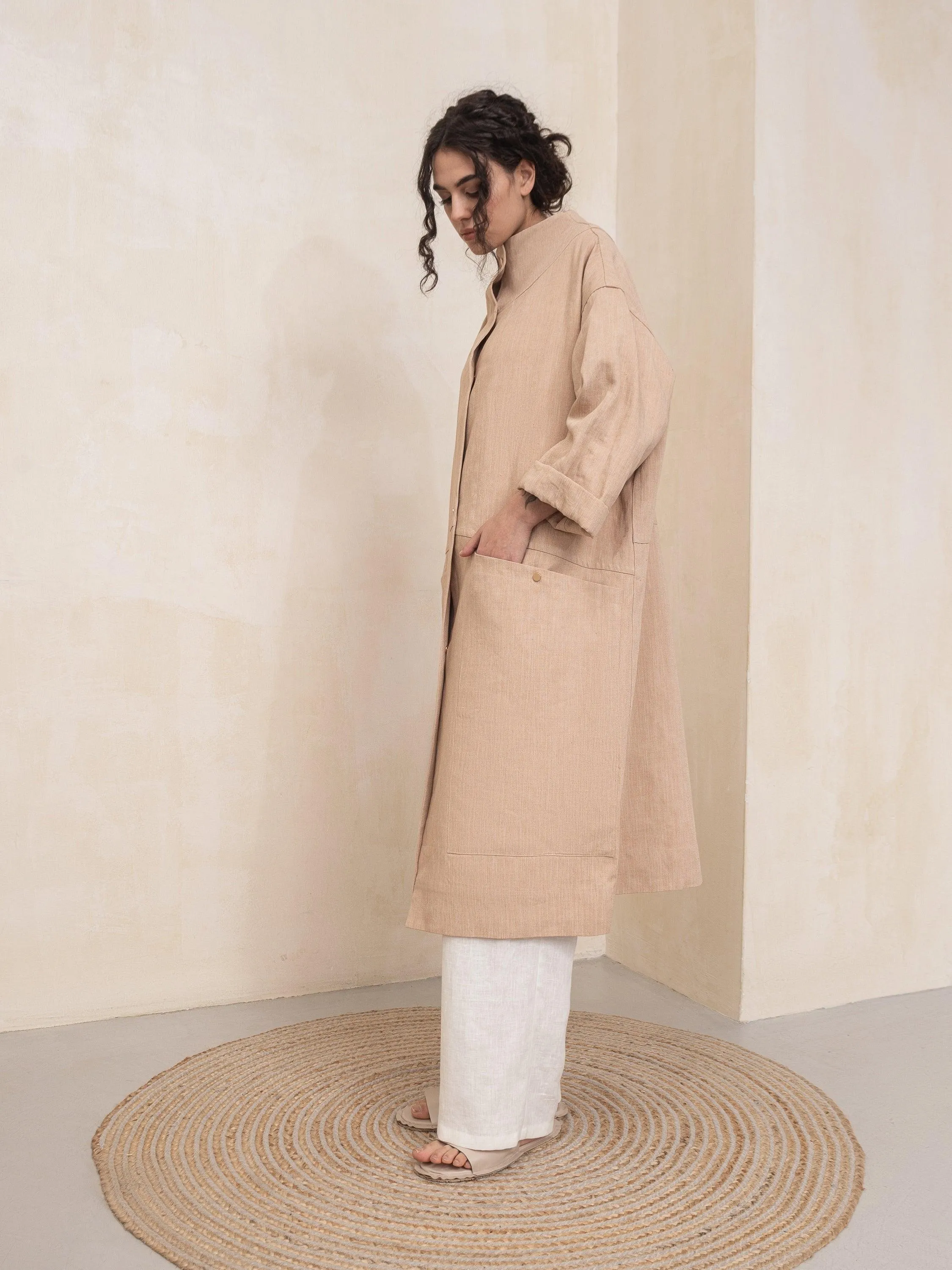 Fylla Wide Coat With Stand-Up Collar