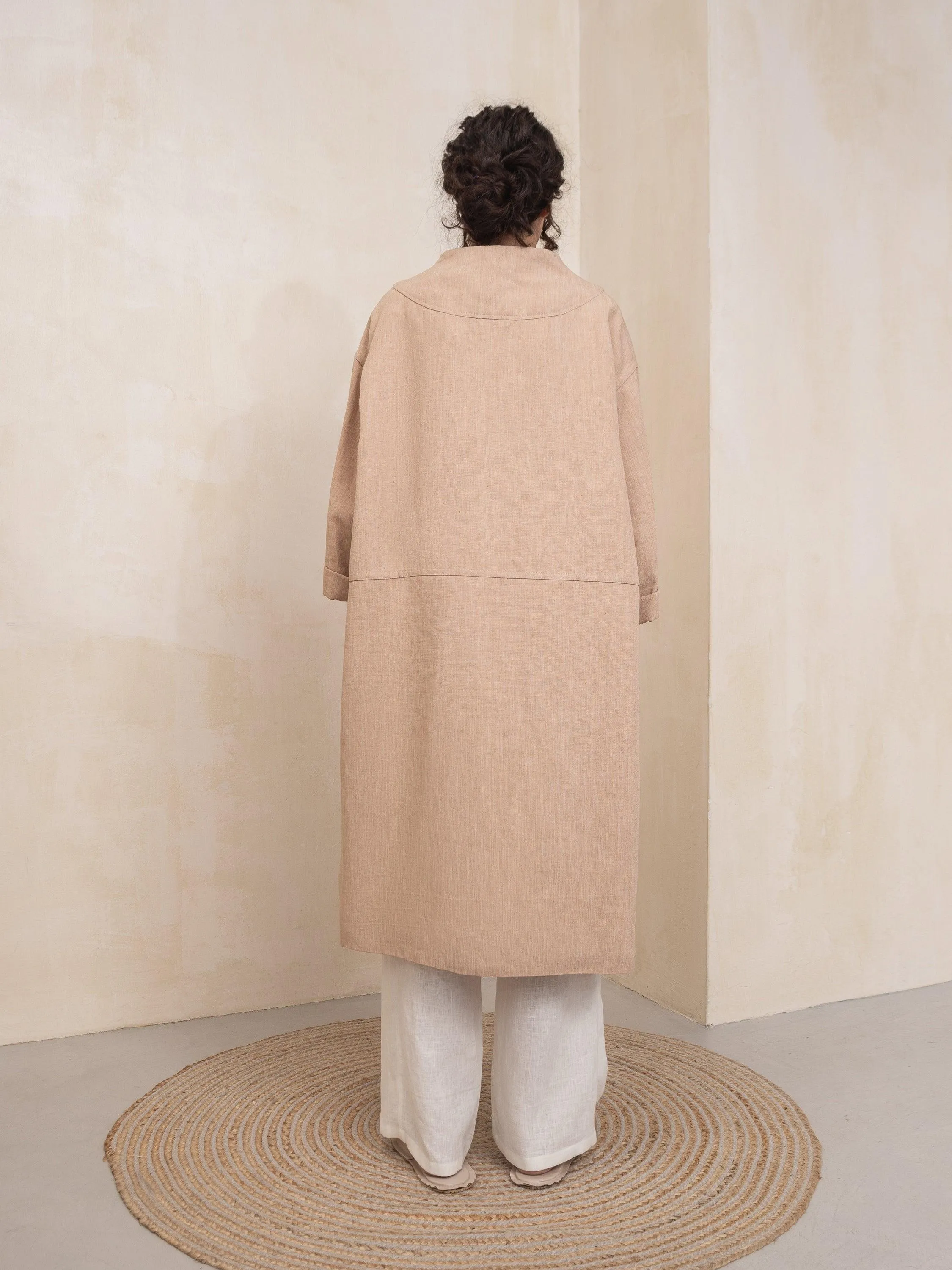 Fylla Wide Coat With Stand-Up Collar