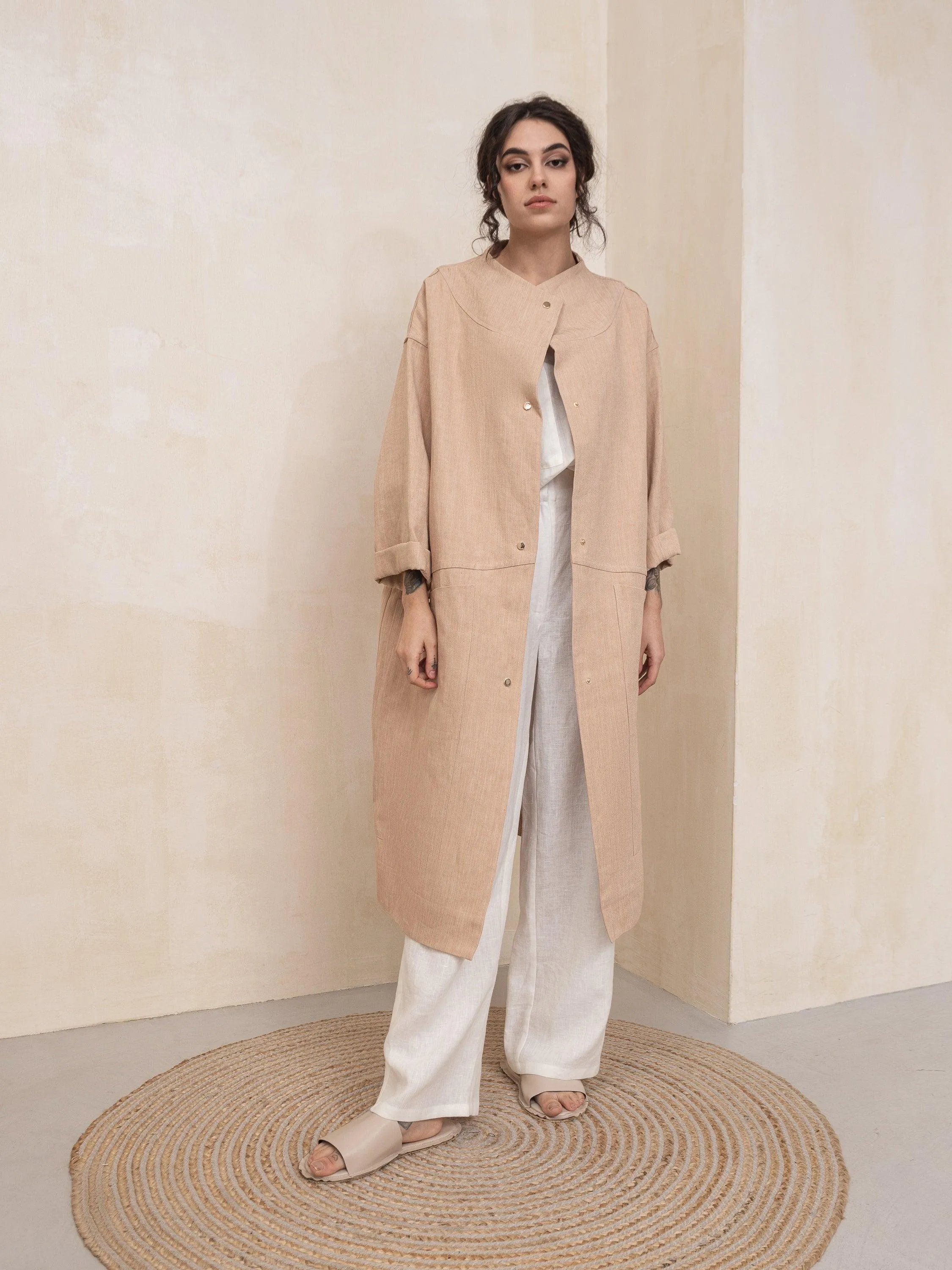 Fylla Wide Coat With Stand-Up Collar