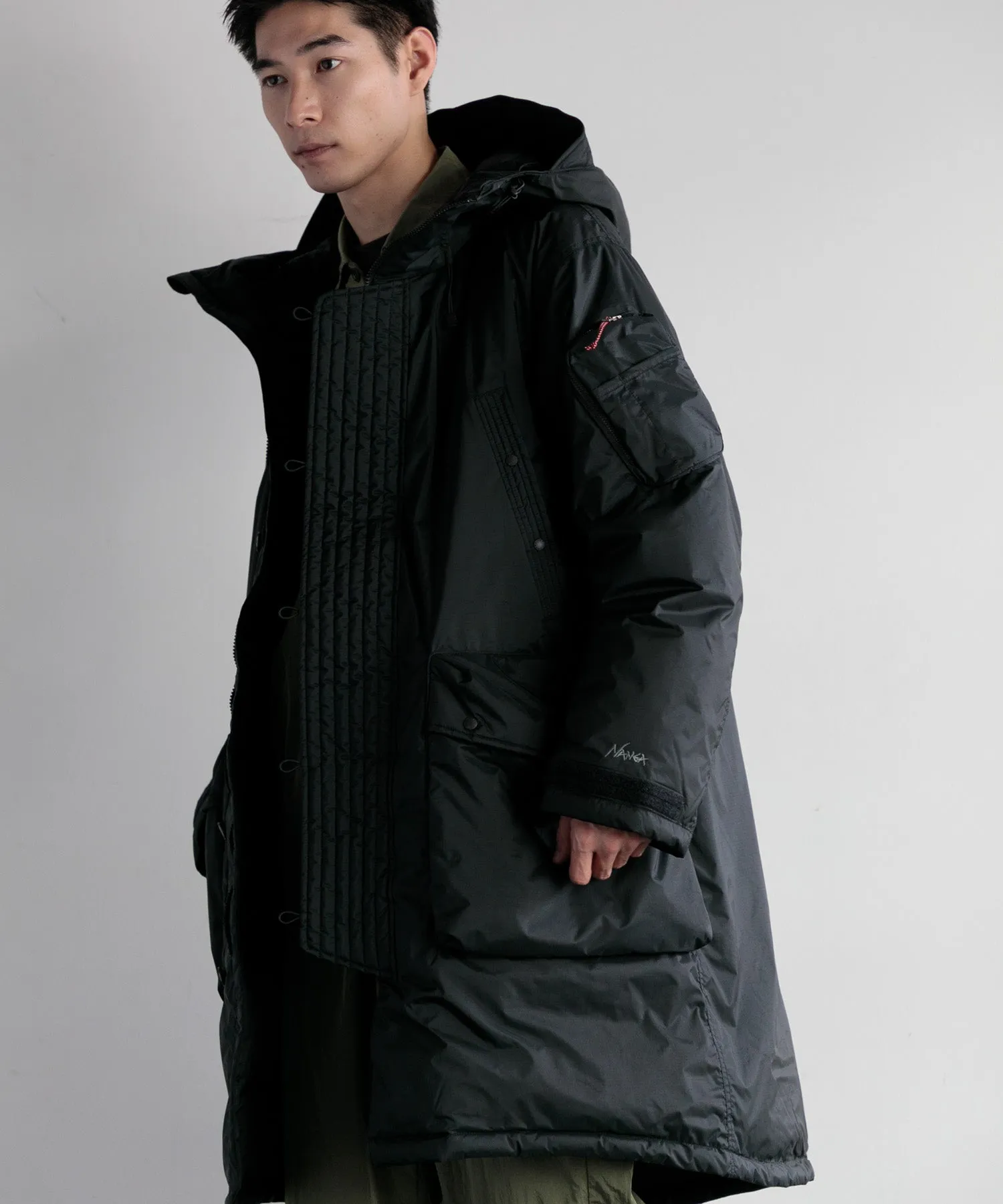 【MEN】NANGA AURORA DOWN FIELD HALF COAT