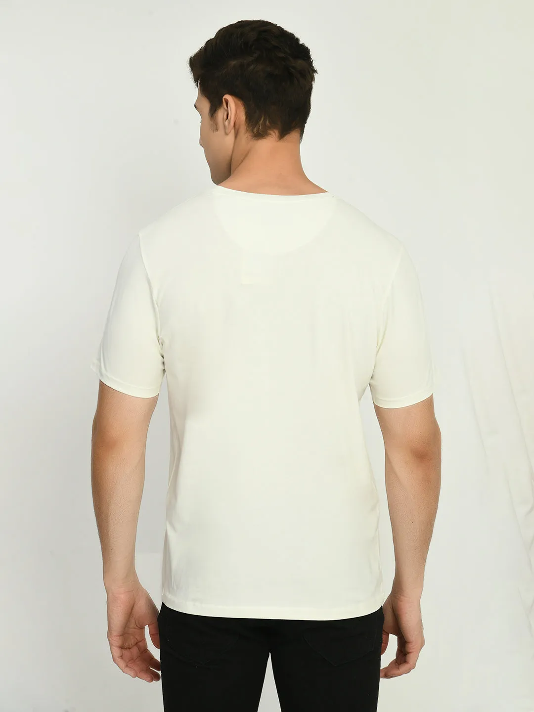 Men's Off White Solid Crew Neck T-Shirt