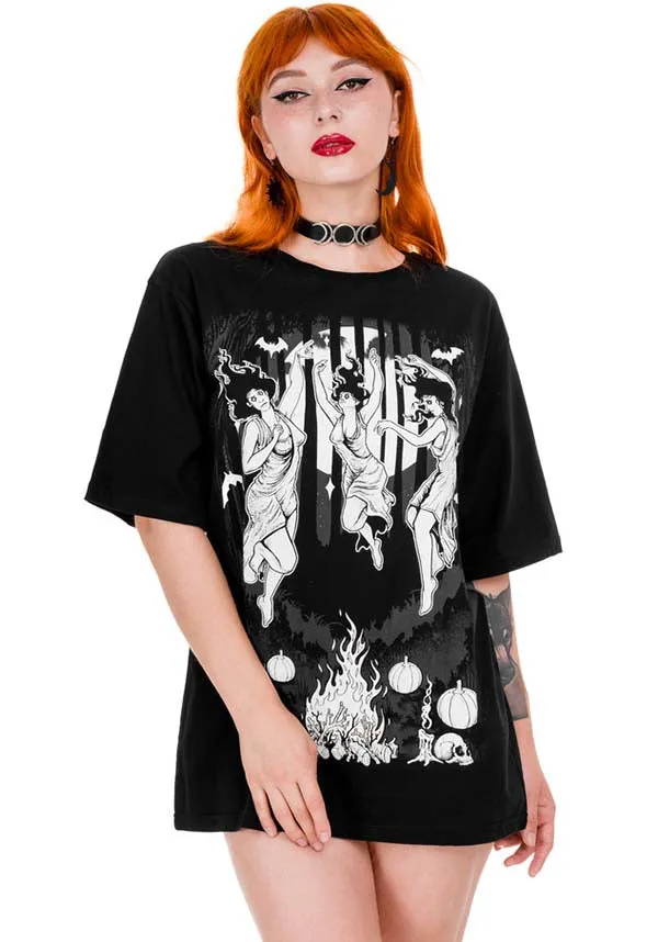 Moonlight Witches | OVERSIZED T-SHIRT