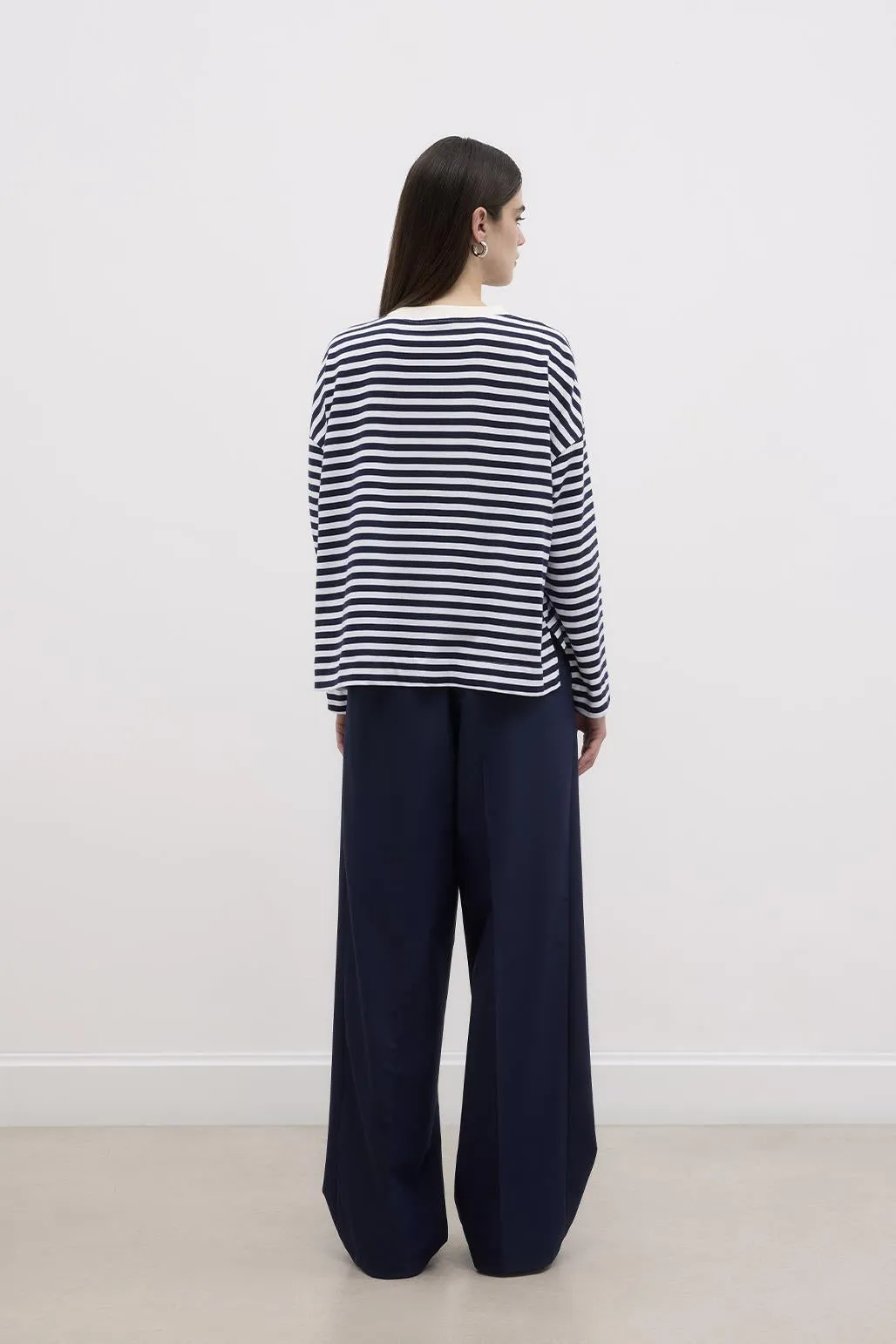 Striped Slit Cotton Knitted Crop Blouse Navy Blue