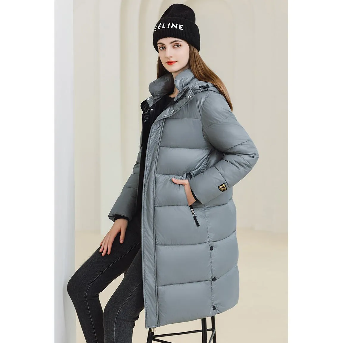 Thickened Hooded Thigh-Length Waterproof Puffer Coat