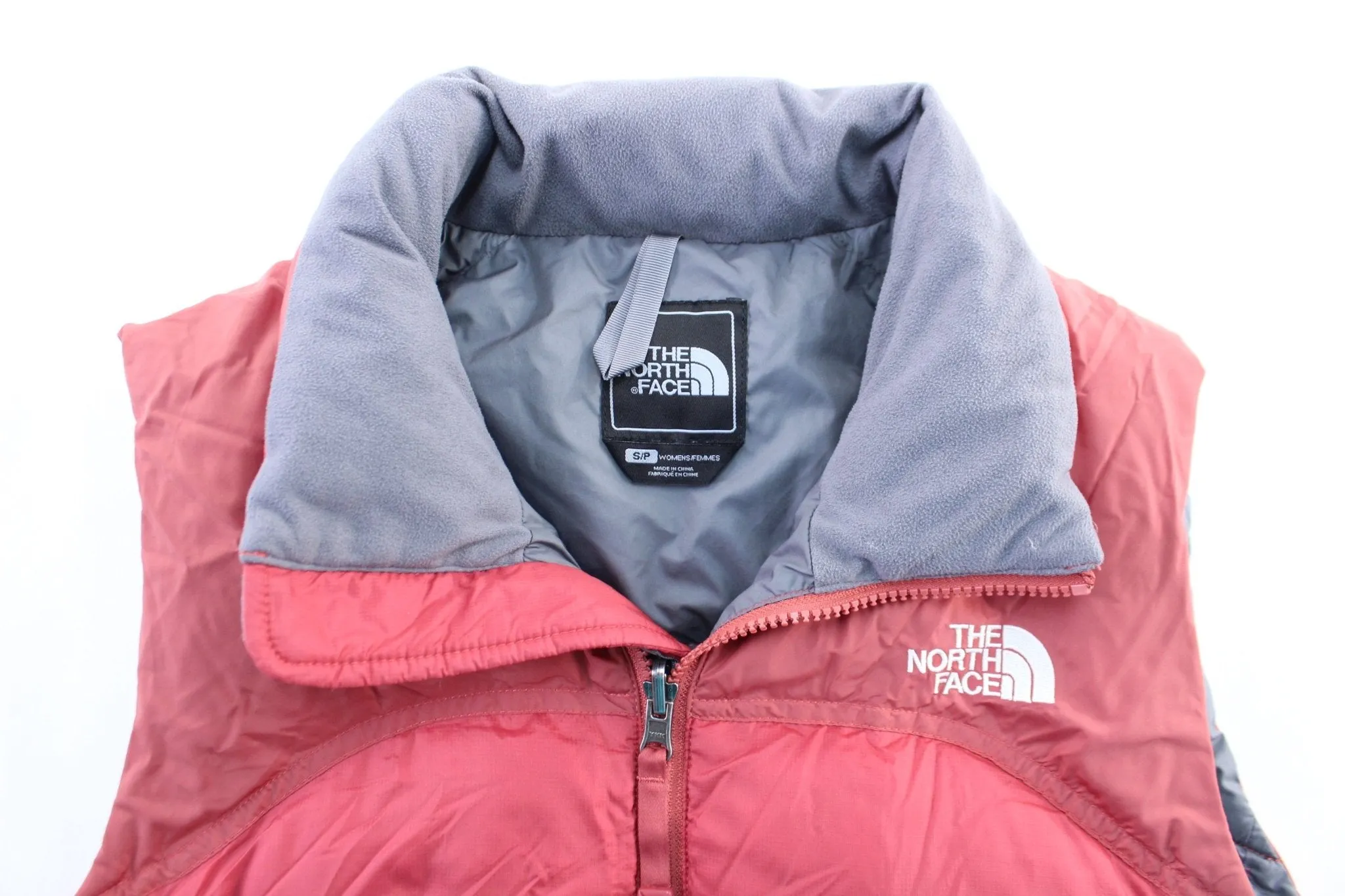 Women's The North Face 700 Embroidered Logo Red/Pink Puffer Vest